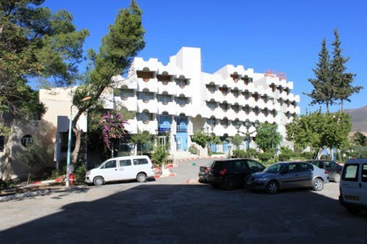 Hotel Chelia バトナ エクステリア 写真