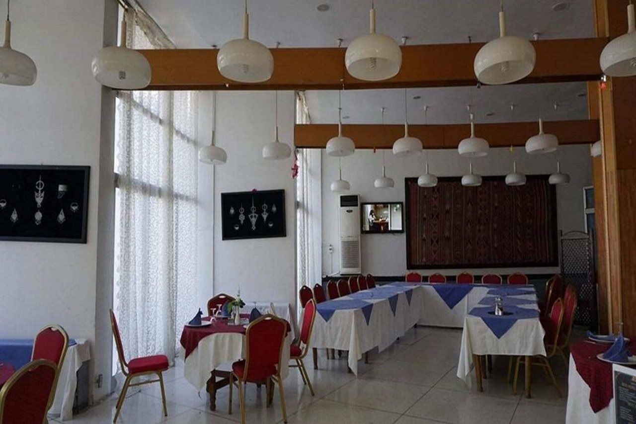 Hotel Chelia バトナ エクステリア 写真